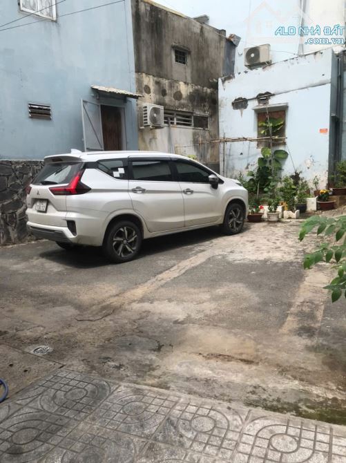 Bán nhà cấp 4 cách đường Trương Văn Thành 100m giá chỉ 4.8 tỷ