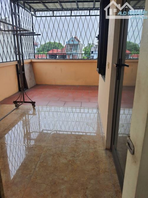 Sát mặt phố Sủi-Ô tô tránh-Gần Trường học,Chợ.Bán Nhà Phú Thị,Dt 80m,Giá 10.3 Tỷ. - 11