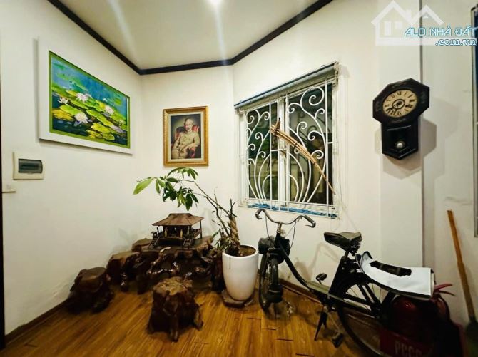 HÀNG NÓNG BỎNG TAY Hồ Tây 110m2x5tầng , Mt 16m giá chỉ 33tỷ - 10