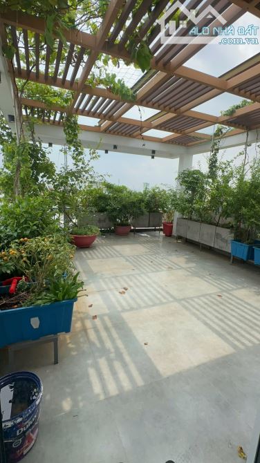 Bán nhà mặt tiền.Đường Số12,P11.Gò Vấp.Nội thất cao cấp. 6 lầu.Thang máy.chỉ 17.9 Tỷ TL - 10