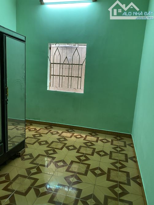 Cho thuê nhà hẻm oto, sân rộng, gara. 3pn, chỉ vài bước chân ra đường lớn Linh Xuân - 10