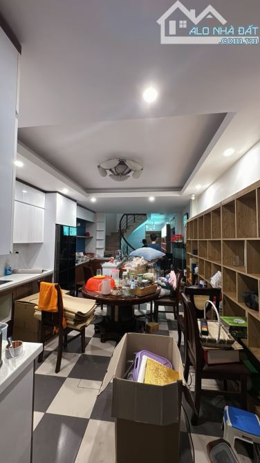 BÁN NHÀ MẶT NGÕ 73 ĐƯỜNG HOÀNG NGÂN. GARA Ô TÔ. KINH DOANH. 85M2 - 4 TẦNG. - 11