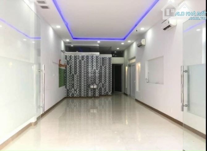 Bán Nhà Mặt Tiền Kinh Doanh Ngay Đường 23/10 TP Nha Trang. - 1