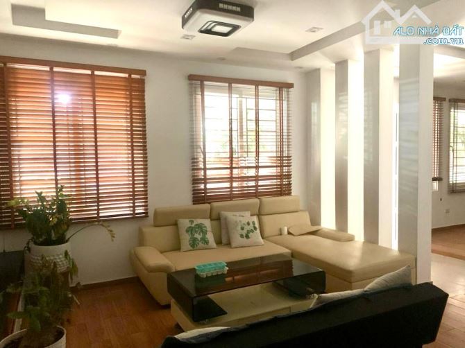 CẦN BÁN GẤP NHÀ PHỐ NGUYỄN PHÚC LAI - ĐỐNG ĐA CÁCH ĐƯỜNG VOI PHỤC 15M, Ô TÔ, GIÁ 25 TỶ. - 1
