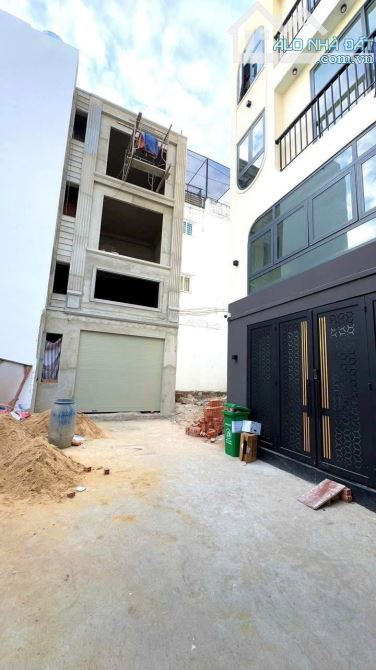 💥💥 XE TẢI CHẠY VI VU - 1 LÔ DUY NHẤT GIÁ RẺ - KHU XÂY DỰNG CAO TẦNG - NGANG 5 - NHỈNH 5 - 1