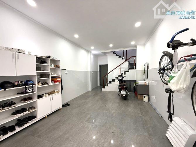 Chỉ 5.6 TỶ TL! 69M², 4 Tầng/3PN, Đường Quang Trung, Gò Vấp! Đang cho thuê 10tr/tháng! - 1