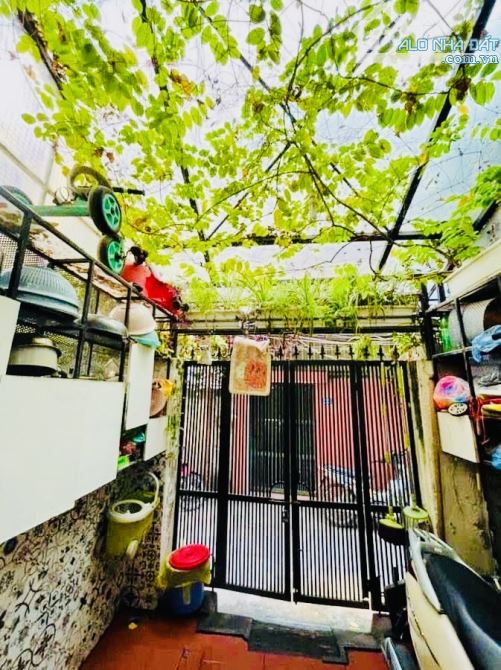 BÁN NHÀ PHỐ BẠCH ĐẰNG - Q. HBT - NHÀ DÂN XÂY- NGÕ NÔNG RỘNG THOÁNG- 43m2-3 TẦNG - 8.2 Tỷ - 1