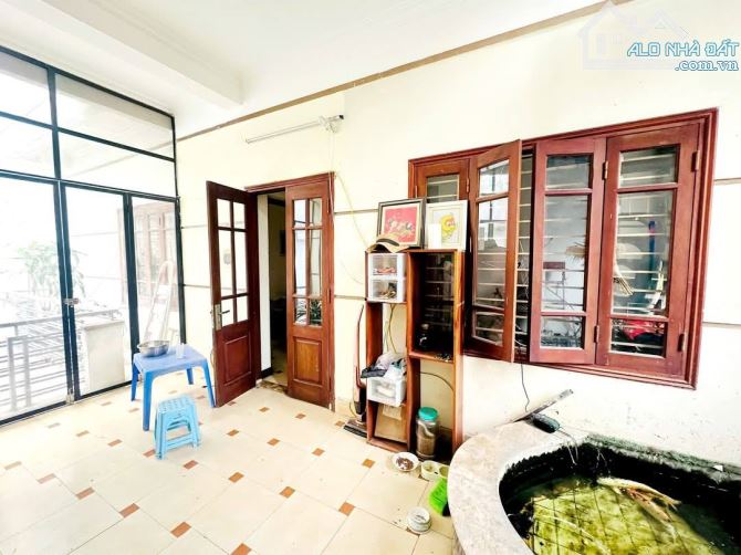 Nhà đẹp lô góc 4 tầng, 73m, mặt tiền mênh mông, Nguyễn Trãi, Thanh Xuân - 1