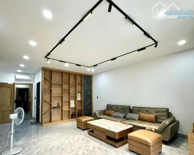 Siêu Phẩm - MTKD Khu Ẩm Thực PXL, Phú Nhuận – 4*20,80m², 4 Tầng - 28 Tỷ, Thu 700TR/Năm! - 1