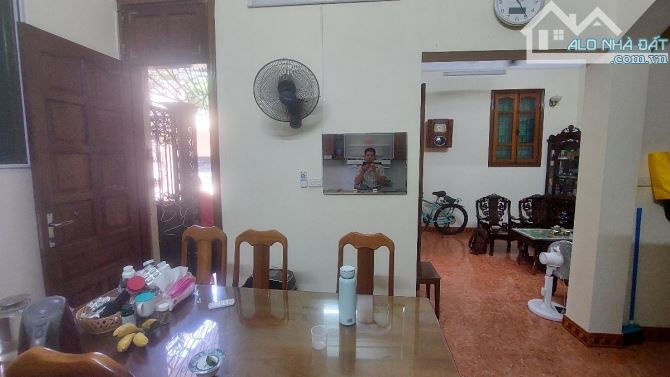 BÁN NHÀ 4T LÔ GÓC SIÊU ĐẸP 5M RA MP HOÀNG QUỐC VIỆT CẦU GIẤY Ô TÔ ĐỖ CỔNG 50M2 MT 7M 22 TỶ - 1