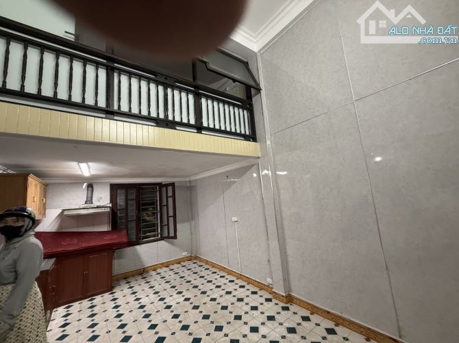 Bán Nhà Ô Tô Đỗ Cổng, 3 Tầng, 7.2 Tỷ Hoàng Văn Thái, Thanh Xuân – Hiếm Nhà Trong Tầm Giá - 1