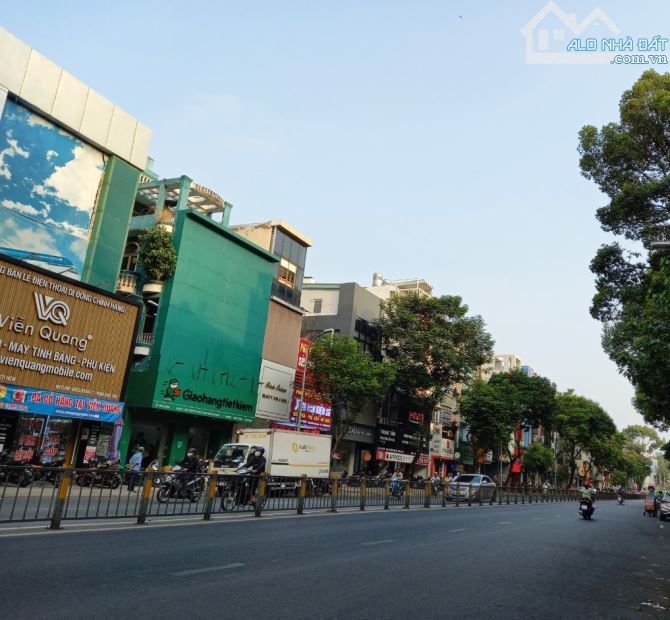 Bán nhà mặt phố Lê Hồng Phong, 65 tỷ, 100m2, 2PN, 2WC, 2 tầng - 1