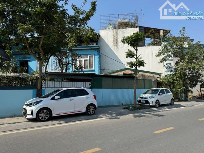 Khuôn tiền hiếm 8.x Tỷ - Phúc Lợi, Hàng xóm vin, Vỉa hè 4 Oto tránh kinh doanh - 1