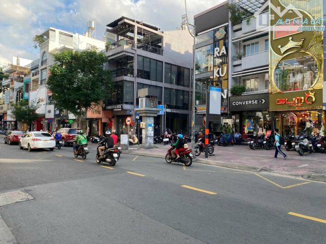 Bán nhà mặt tiền Cống Quỳnh. Q1. DT : 7*23M. KC: 4 tầng. giá: 47 tỷ TL. (Căn góc) - 1