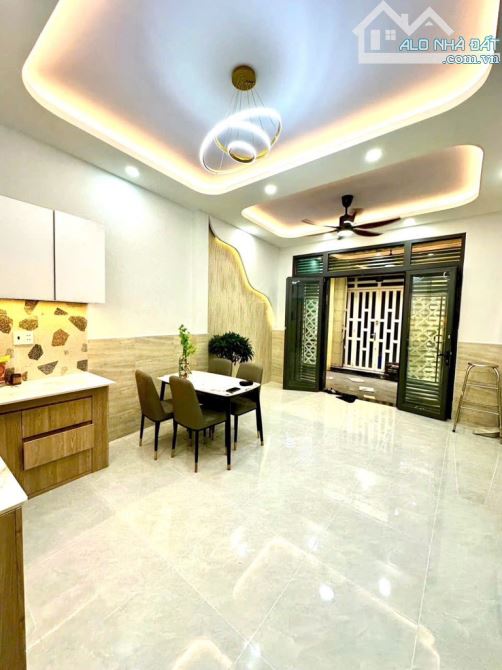BÁN NHÀ NGUYỄN DUY - QUẬN 8 - NGANG 6M - HIỆN HỮU - HOÀN CÔNG ĐỦ - NHỈNH 3TỶ - 1