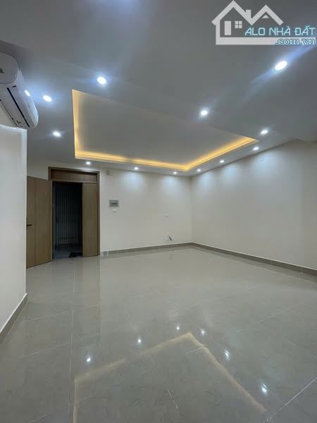 CC, bán nhà Tân Lập, Đan Phượng, 31m2, 5T, MT 4m, nhà mới kính koong, giá hơn 4 tỷ - 1
