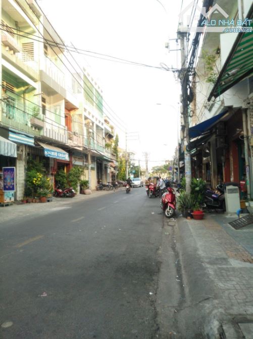 Bán nhà góc 2 mặt tiền Bình Tây gần chợ Bình Tây quận 6(4,6mx20m)giá : 24 tỷ - 1