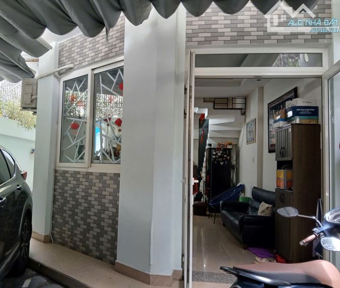BÁN NHÀ, đường Quang Trung, Quận Gò Vấp, Dt: 6m x 15m. Giá 11,5 tỷ - 1