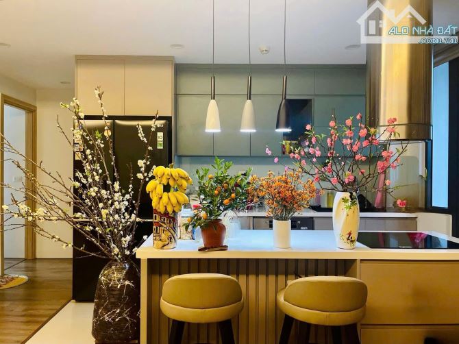 Bán Căn Hộ Home City 177 Trung Kính DT 70,99m 2PN Hướng mát Full NT tầng trung giá 5,8 tỷ - 1