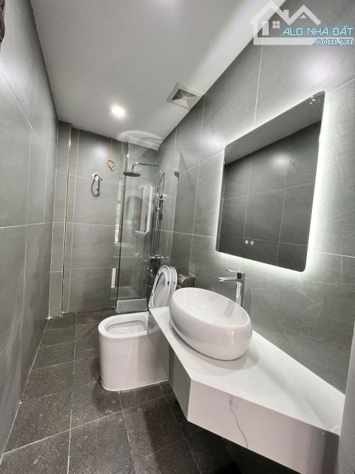 Nhà 6 Tầng Thang Máy, Vị Trí Vàng Thanh Xuân, Chỉ 8.9 Tỷ – Sở Hữu Ngay Nhà VIP Khương Đình - 1