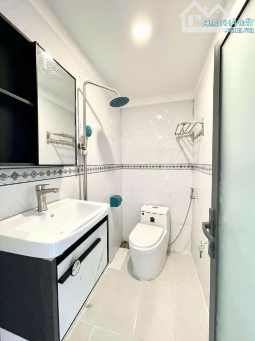 BÁN NHÀ ĐẸP , NGAY TTTM AEON Q.8 , CAO LỖ , KO QH , CHỈ NHÌNH 5 TỶ - 1
