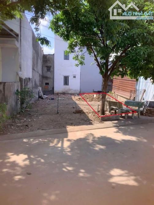 KẸT TIỀN BÁN GẤP 63M2- GIÁ 2 TỶ 100- GẦN CHỢ CẦU ĐỒNG- THẠNH LỘC-Q12 - 1