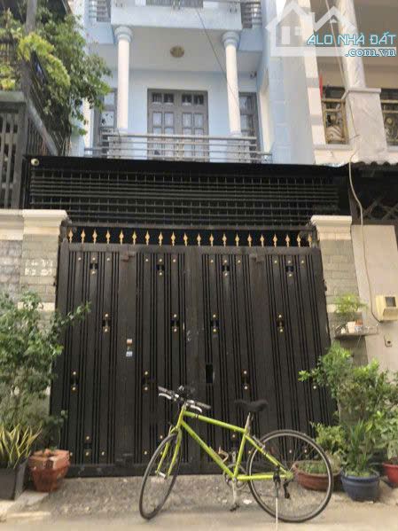 NHÀ VỊ TRÍ ĐẸP-DT: 4M x 16M-1 TRỆT-3 LẦU- TRỤC ĐƯỜNG PHẠM VĂN CHIÊU P.14 GÒ VẤP - 1