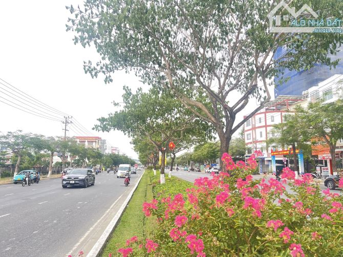 Bán lô đất 108m2 khu đô thị FPT city , B2-116 đường lớn 19m5 rất đẹp - 1
