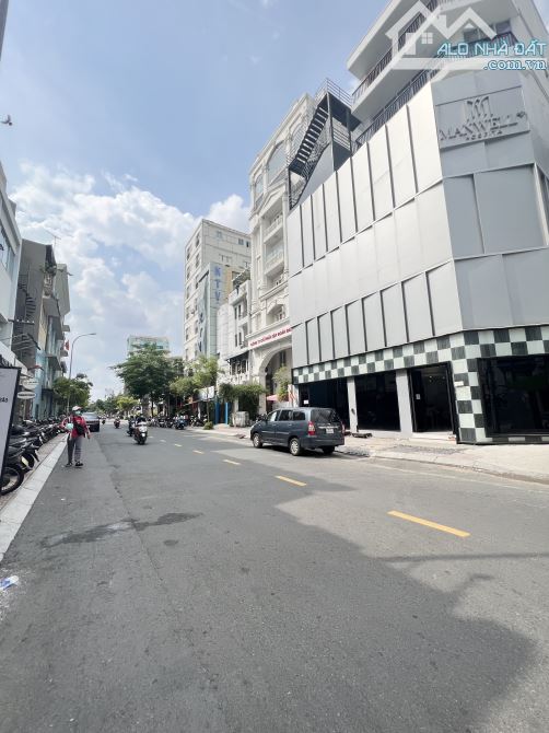 Building Hầm 7 Tầng Góc 2MT ngay Trần Quang Khải, Q.1, 8x18m, Thuê 320 triệu, Chỉ 78 Tỷ - 1