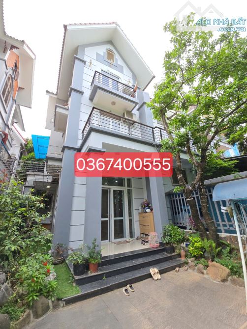 BIỆT THỰ VĂN QUÁN 231M2 4 TẦNG MTx10M, GARA 2 Ô TÔ, VỈA HÈ KINH DOANH, CHỦ CẦN GẤP, GIÁ TL - 1