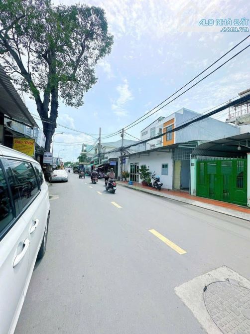 Bán nhà mặt tiền đường Nguyễn Thị Minh Khai Dt 5.5x16.4m  Nở Hậu giá 9.5 ty - 1