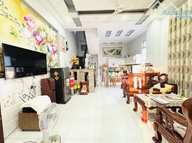 NHÀ 3TẦNG, DT RỘNG 147M2, Đ.TL15, GẦN QL 1A, P.THẠNH LỘC/Q12, HẺM 5M, CHỈ 8.4TỶ - 1