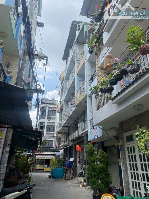 Bán CHDV Nguyễn Ngọc Lộc P14 Q.10 Ngang7m 26P 100m2 80tr Giá chỉ 21.5 Tỷ - 1