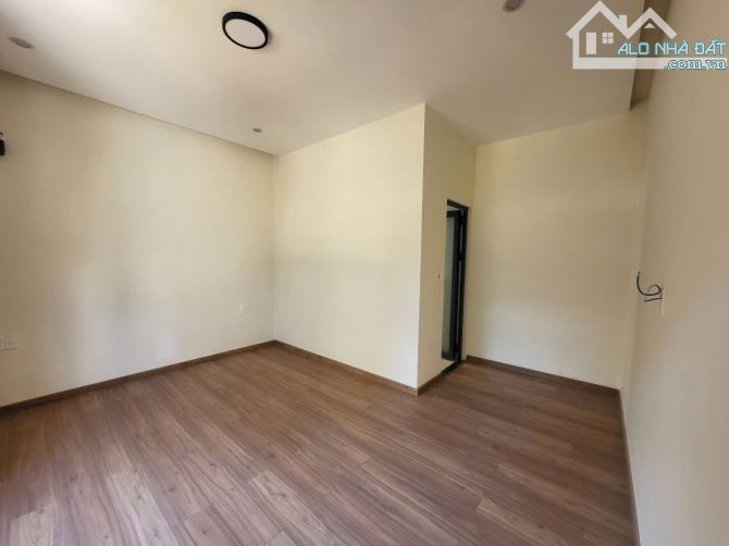 BÁN NHÀ MẶT TIỀN PHAN CHU TRINH – PHƯỜNG 9, ĐÀ LẠT – 10 PHÒNG ĐANG KINH DOANH, GIÁ 16 TỶ - 1