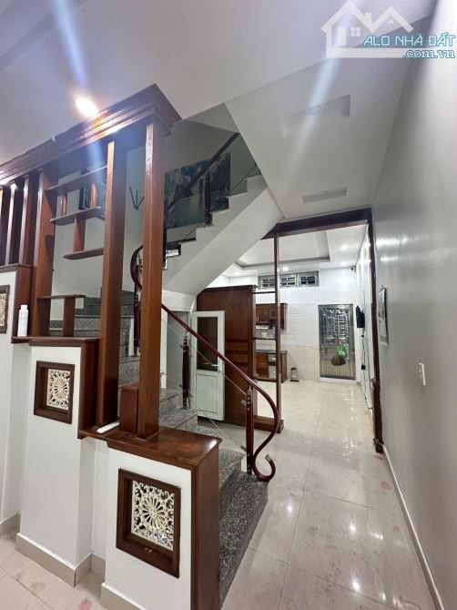 NHÀ ĐẸP GIÁ TỐT 32M²x5T PHƯỢNG TRÌ TRUNG TÂM THỊ TRẤN PHÙNG –  GIÁ 4 TỶ - 1