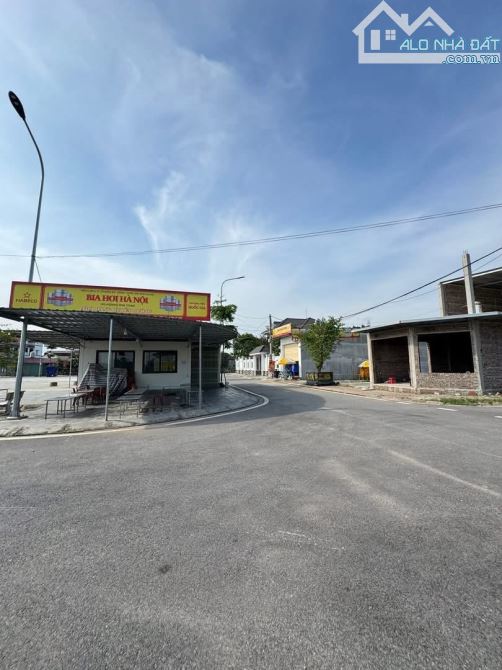 Bán 110m đất đấu giá Tân Dân. Giá chỉ 37tr/m. Hạ tầng cực đẹp, vỉa hè và đường cực rộng - 1