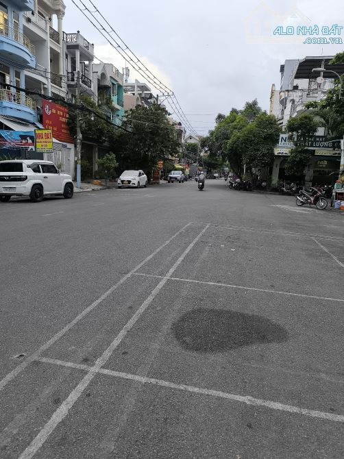 MTKD Lê Đức Thọ P7-GV. DT: 4x20m2. Nhà 1 Trệt 3 Lầu. Giá 12.5 Tỷ TL - 1