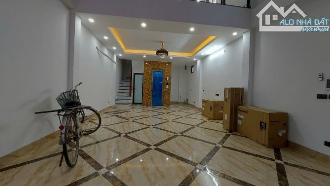 BÁN NHÀ MẶT NGÕ 387 ĐƯỜNG VŨ TÔNG PHAN. 60M2 - 7 TẦNG. THANG MÁY. NHÀ MỚI. - 1