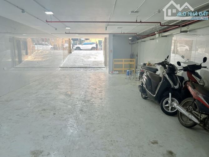 Bán toà mặt phố Triệu Việt Vương 150m2, 11T thang máy, mt 6.5m đẹp có 1-0-2 sổ cực nét.