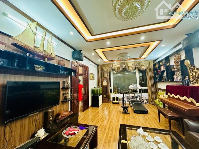 HÀNG NÓNG BỎNG TAY Hồ Tây 110m2x5tầng , Mt 16m giá chỉ 33tỷ - 14