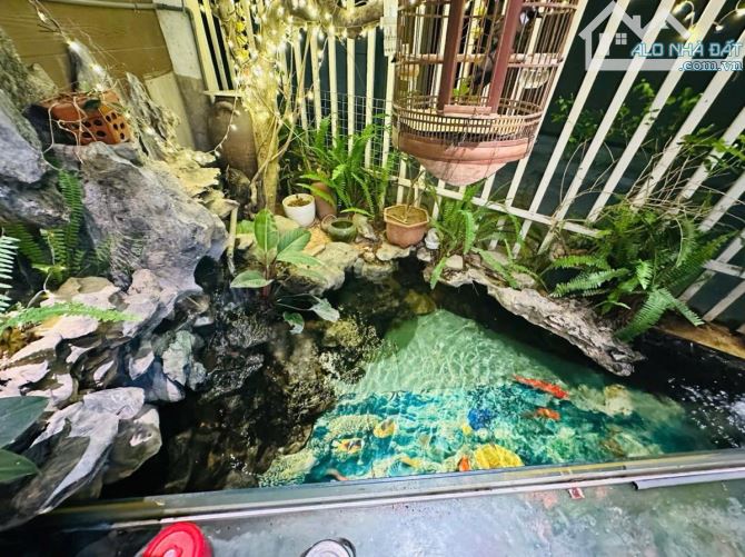 HÀNG NÓNG BỎNG TAY Hồ Tây 110m2x5tầng , Mt 16m giá chỉ 33tỷ - 16
