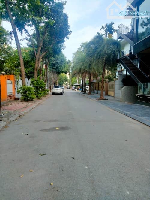 BIỆT THỰ VIP LÔ GÓC – BÁN ĐẢO LINH ĐÀM – GARA 3 Ô TÔ – DIỆN TÍCH KHỦNG 613M2 - 17