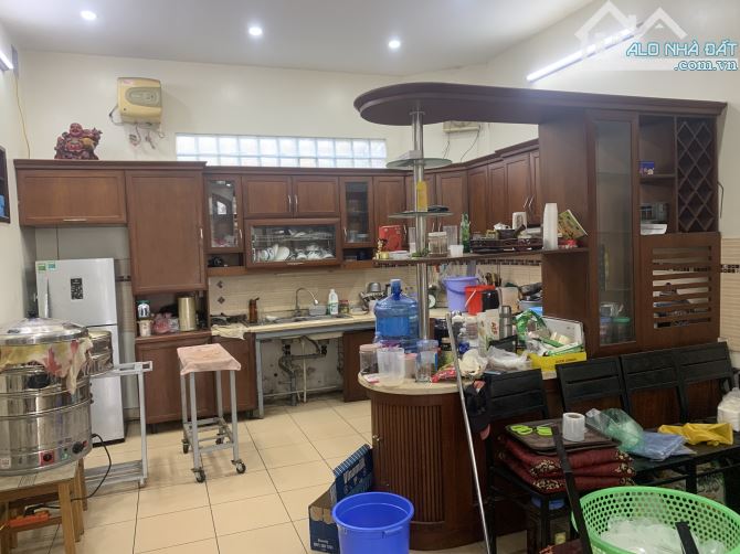 BÁN NHÀ BỒ ĐỀ 95M-4TẦNG-6MT.18.7TỶ Ô TÔ TRÁNH KINH DOANH Ô TÔ TRÁNH - 2