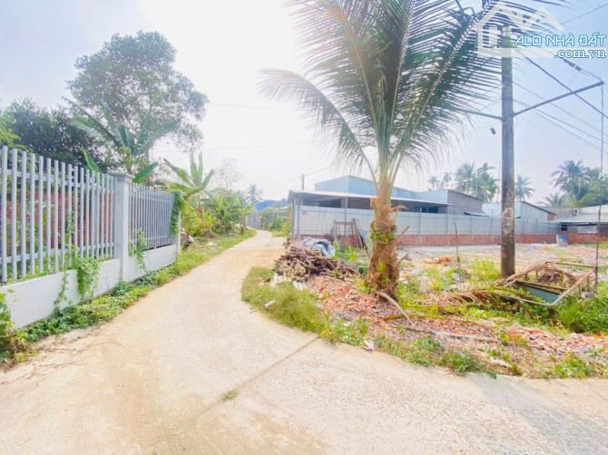 Bán đất 10x37 góc 2 mặt tiền lộ 4m thuộc Ba Láng, Cái Răng, giá 2 tỷ 290 triệu (TL ít) - 2