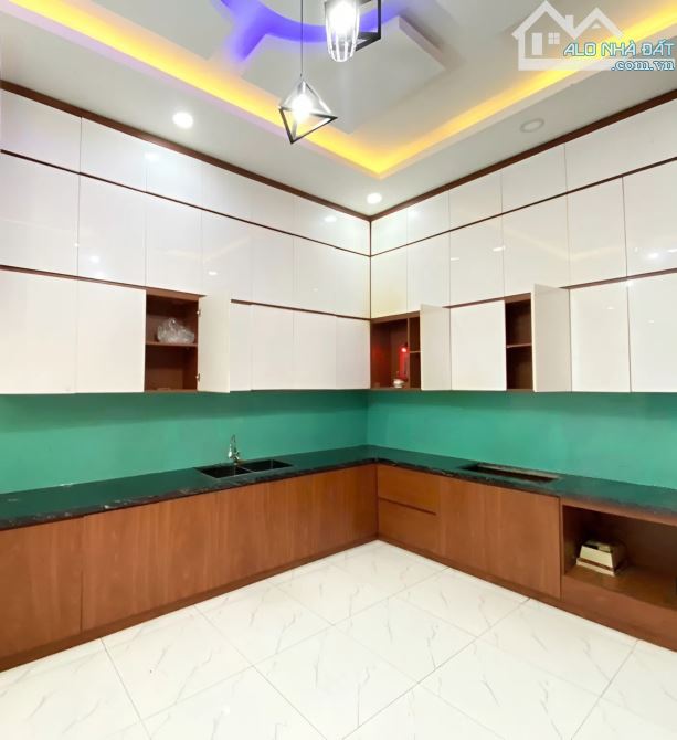 HẺM XE HƠI THÔNG Sát MẶT TIỀN ĐƯỜNG SỐ LÊ VĂN QUỚI 4 Tầng 4M16M KỀ BÊN BỐN XÃ Chỉ 6.8TỶ - 2