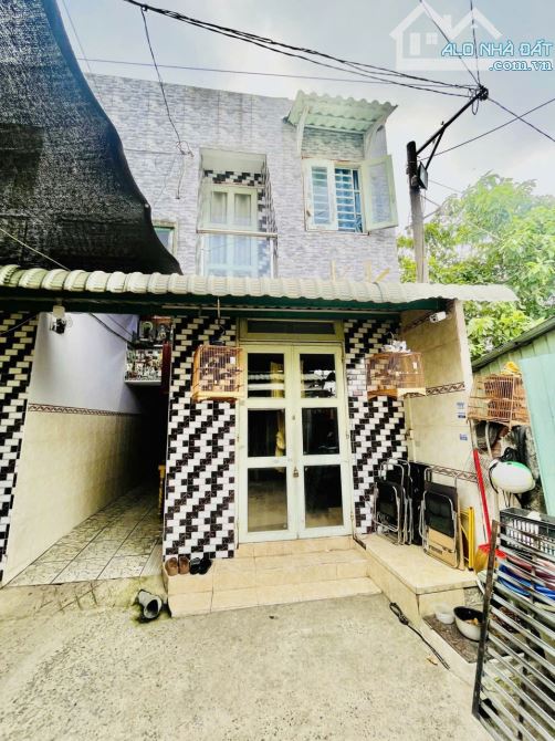 BÁN GẤP 2 DÃY TRỌ – 157m2 XE HƠI ĐẬU CỬA – NGAY TÔ KÝ - CHỢ NGÃ 3 BẦU - 6 tỷ 8 - 2
