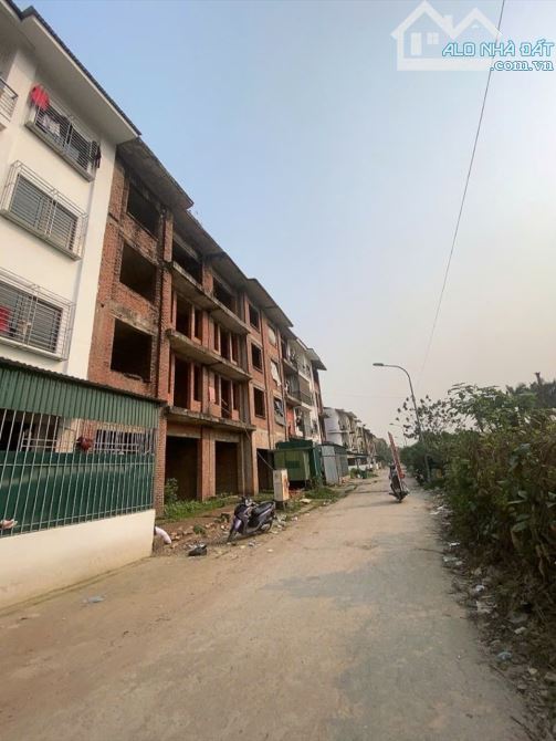 Bán biệt thự liền kề Phạm Văn Đồng, 115m2, mt 7,2m, kinh doanh, nhỉnh 20tỷ. - 2