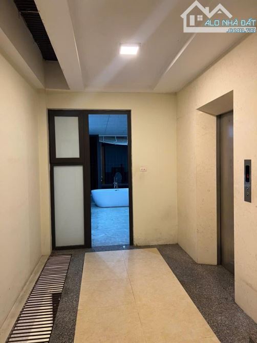 BÁN NHÀ 6T THANG MÁY SÁT TRƯỜNG HỌC VIỆN HCQG XUÂN LA TÂY HỒ Ô TÔ KD 85M2 MT 4.5M 27 TỶ - 2