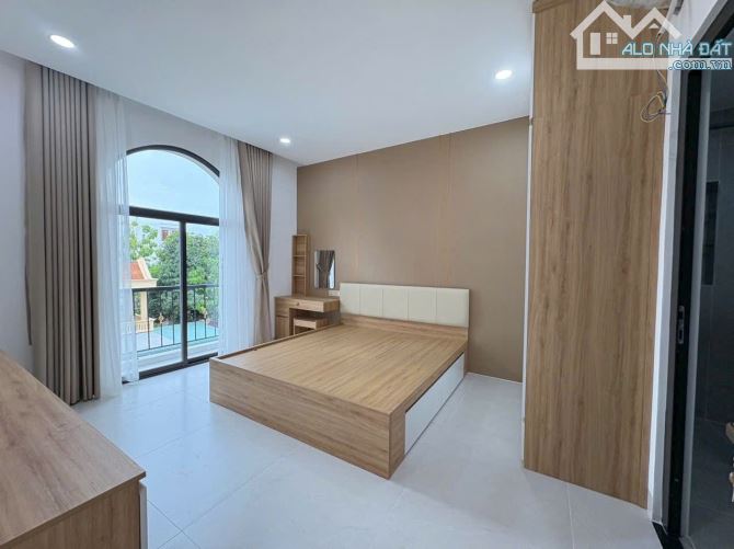 🏡🏡🏡Bán Nhà Mới 100% 1 Trệt 2 Lầu Hẻm Oto Trương Công Định 60M2 (9.6x6.5) - Giá: 7.9Tỷ - 2