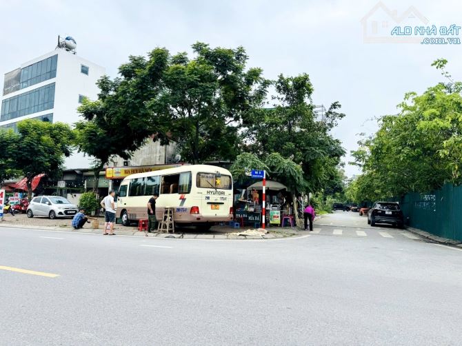 Giá tốt nhất TĐC Thạch Bàn, Vỉa hè 2 Oto tránh, Đối diện Chung cư Himlam, 85m2 - MT 5m - 2